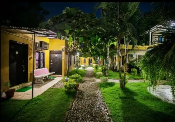 Hotel Park View, Sauraha — Stay near Chitwan National Park, Sauraha