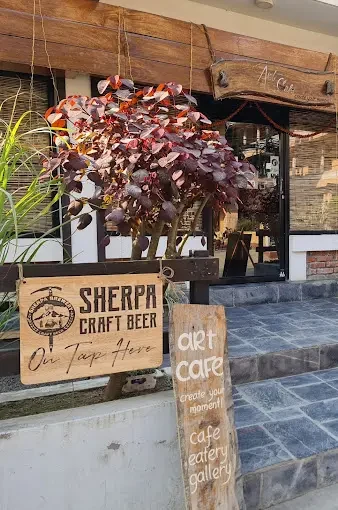 Art Cafe — Eat & Drink near Chitwan National Park, Sauraha (2 of 3)