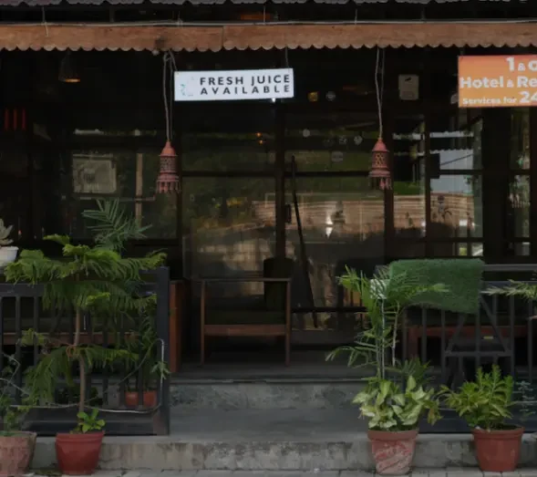 Hotel Surya Adventure & Live acoustic — Stay near Chitwan National Park, Sauraha (4 of 4)