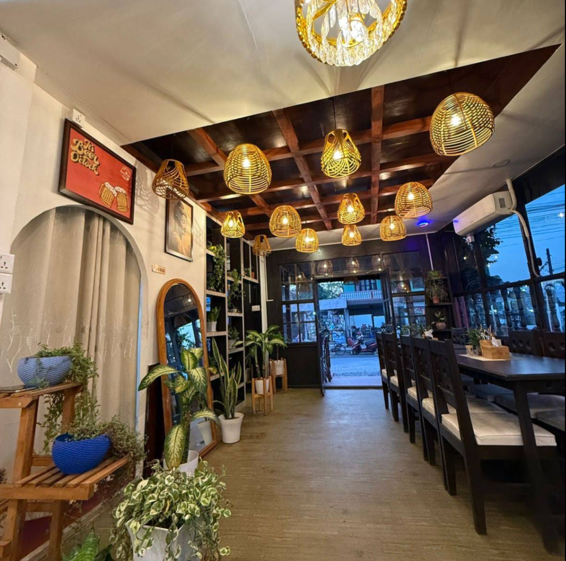 1997 Drinks & Bites Cafe Restro