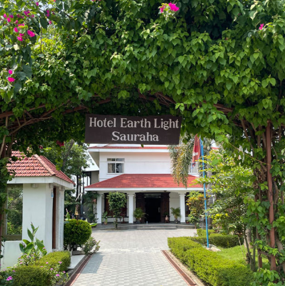 Hotel Earth Light